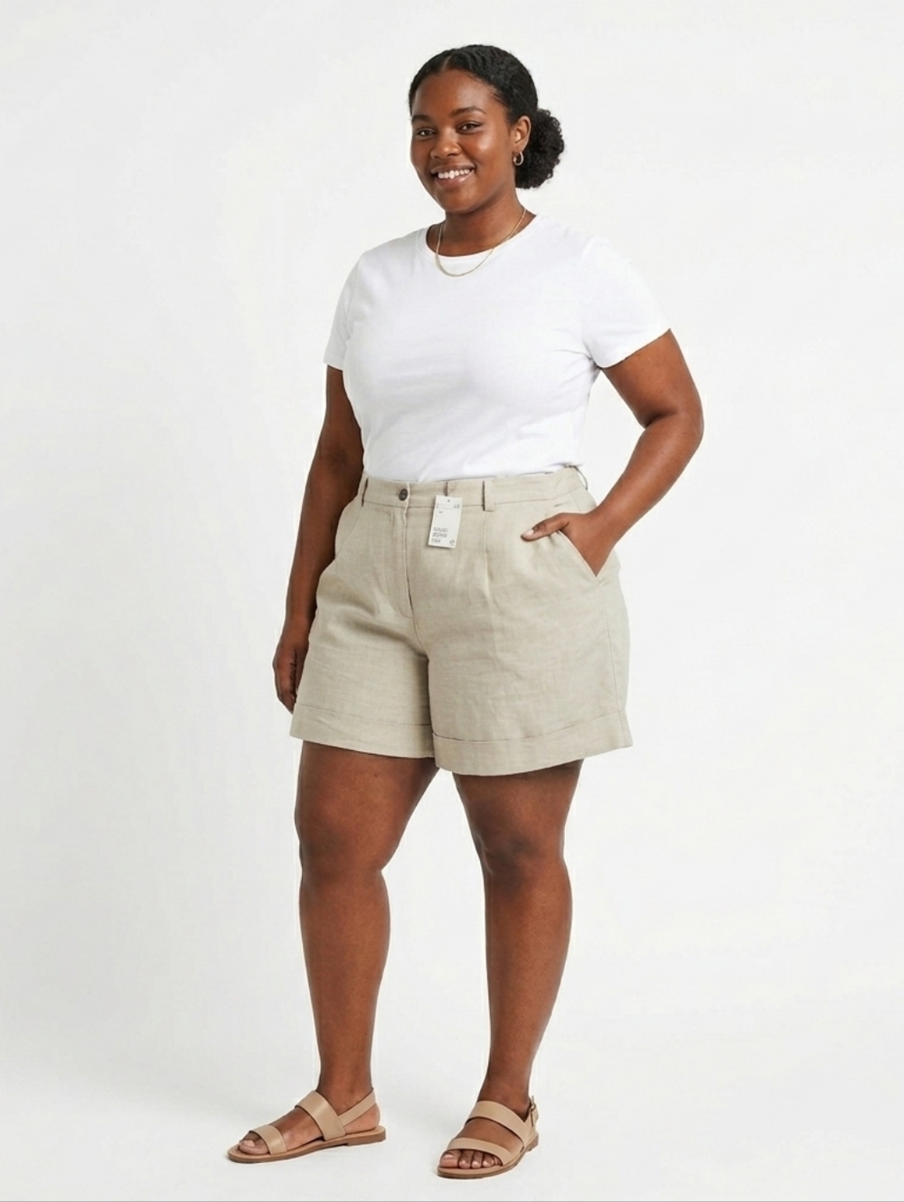 NWT H&M Plus Size Beige Linen-Blend Tailored Shorts   Size 26